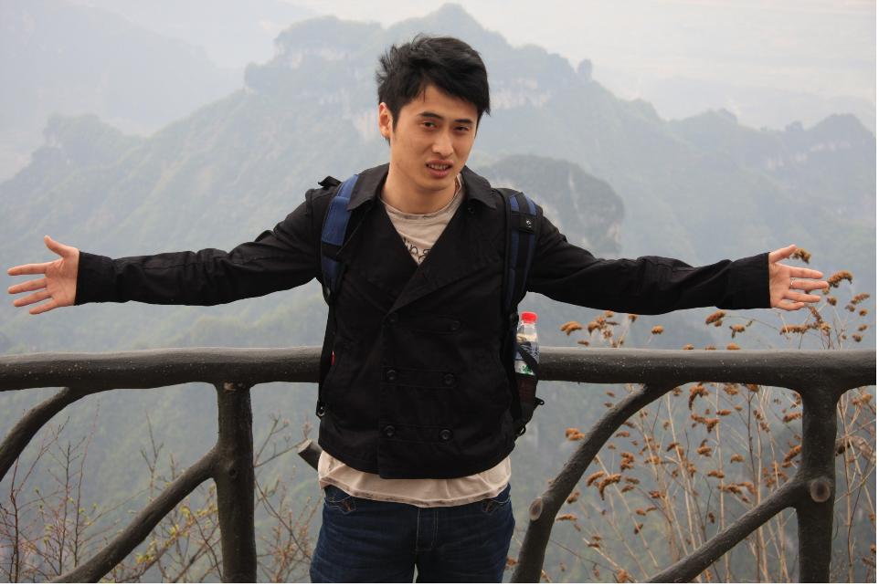 加拿大25岁中国留学生张少文(shaowen zhang)