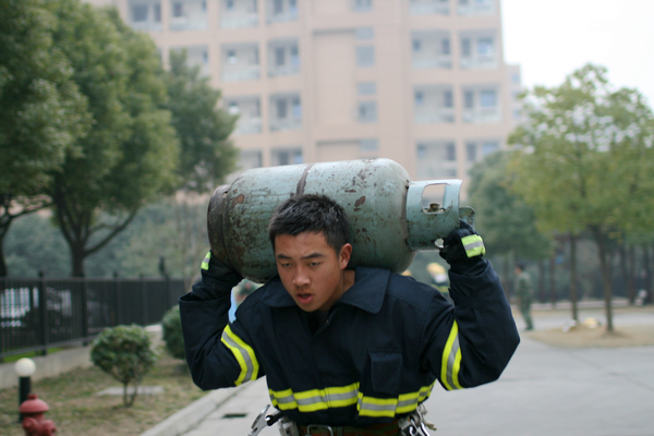 纪念逝去孙茂珲