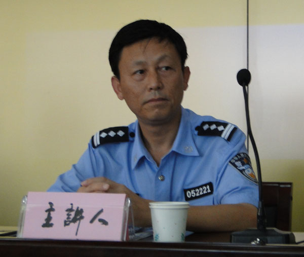 六安市公安局交警支队一大队大队长李光炯