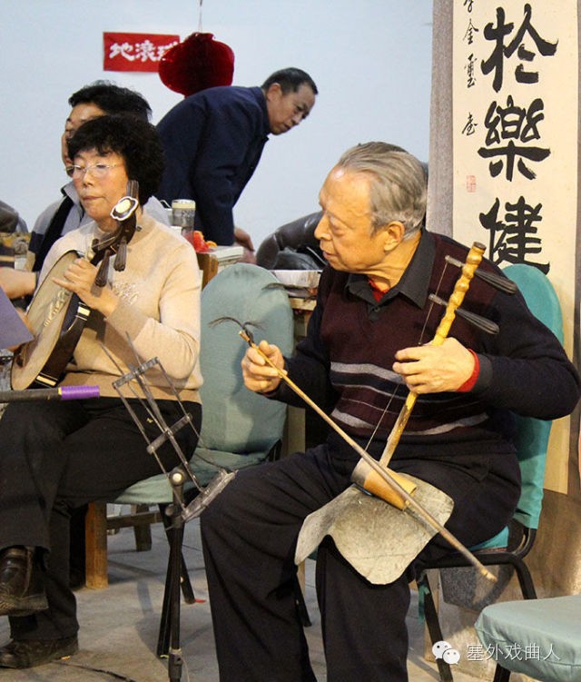著名京胡演奏家王韵石先生